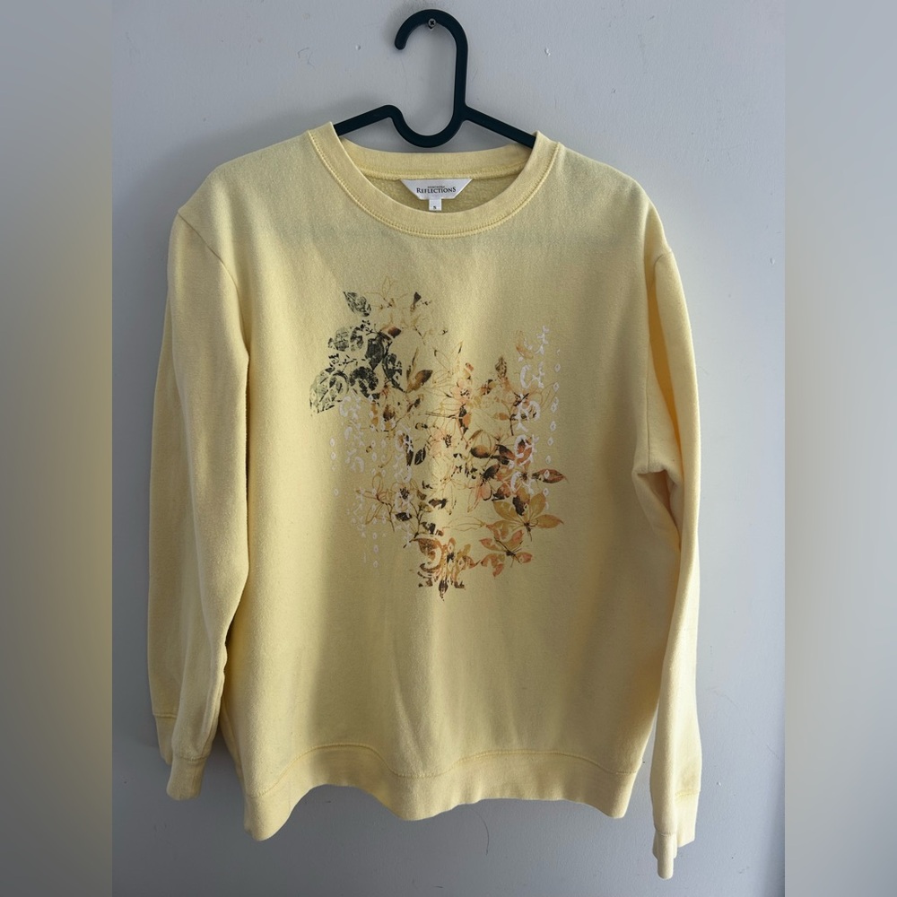 Northern Reflections Yellow Floral Crew Neck Grandma Cottagecore Sweater Small